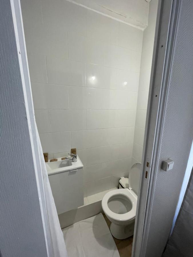 Hotel Central Σαιν-Ντενί Εξωτερικό φωτογραφία